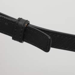 مملوكة مسبقًا حقيبة مايكل كورس أفا جلد رصاصي متوسطة بيد علوية