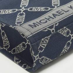 Pre Owned حقيبة كروس مايكل كورس جيجي كانفاس جاكار بلون أزرق كحلي بالإمبراطورية صغيرة جدًا