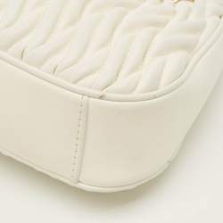 Pre Owned حقيبة كتف مايكل كورس جلد ماتلاسية أبيض كوراً متوسطة