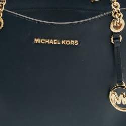 مملوكة مسبقًا Michael Kors Jet Set Chain Navy Blue Leather Bag
