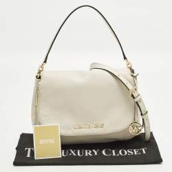 مملوكة مسبقًا Michael Kors Bedford Off White Leather Shoulder Bag