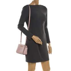 Pre Owned حقيبة كروس مايكل كورس ميني سيلما جلد وردية