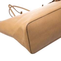 مملوكة مسبقًا حقيبة مايكل كورس جيت سيت جلد سافياتو فاتح