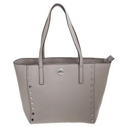 مملوكة مسبقًا Michael Kors Grey Leather Rivington Studded Tote