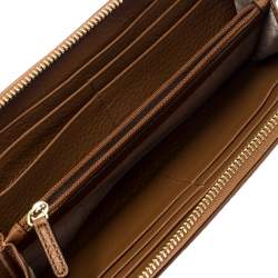 مملوكة مسبقًا Michael Kors Brown Leather Bedford Continental Wallet