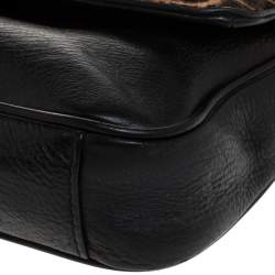 Pre Owned حقيبة كتف مايكل مايكل كورس قلاب إبزيم جلد وشعر عجل طباعة فهد سوداء