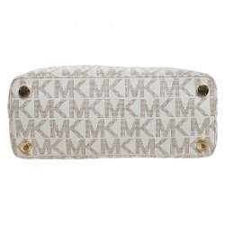 مملوكة مسبقًا حقيبة مايكل مايكل كورس سيندي دوم كانفاس مقوى بيج بالشعار