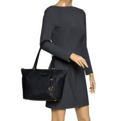 Pre Owned حقيبة يد مايكل كورس جيت سيت سحاب علوي جلد سافيانو سوداء