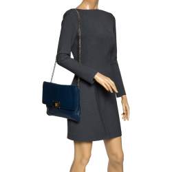 Pre Owned MICHAEL Michael Kors Blue Leather Turnlock Chain Clutch