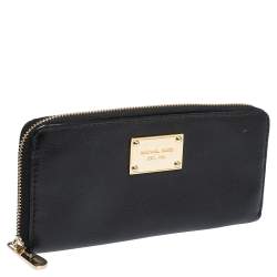 Pre Owned محفظة مايكل كورس "جيت سيت" بسحاب ملتف جلد أسود