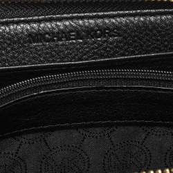 Pre Owned محفظة مايكل كورس "جيت سيت" بسحاب ملتف جلد أسود