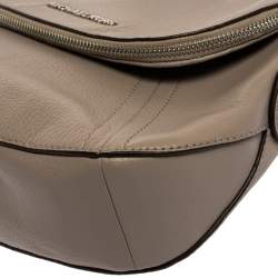 Pre Owned حقيبة كتف مايكل كورس قلاب أريا متوسطة جلد رمادية أش