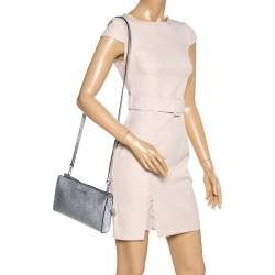 Pre Owned Michael Kors Metallic Silver Leather Crossbody Bag