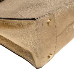 مملوكة مسبقًا حقيبة يد مايكل كورس "ميرسير" كبيرة جلد ذهبي ميتاليك