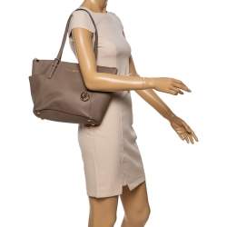 Pre Owned Michael Michael Kors Dark Beige Leather Medium Jet Set Top Zip Tote