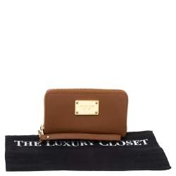 Michael Kors Brown Leather Jet Set Zip Around Wristlet Wallet