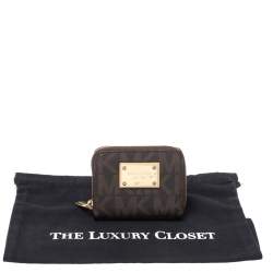 مملوكة مسبقًا محفظة مايكل كورس سحاب ملتف كانفاس مقوى شهيرة بنية