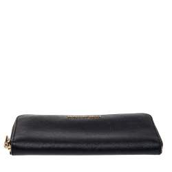 Pre Owned Michael Kors Black Leather Jet Set Travel Zip Around Wallet