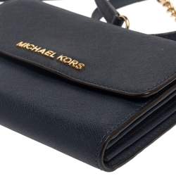 مملوكة مسبقًا Michael Kors Navy Blue Leather Jet Set Crossbody Bag