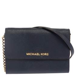 مملوكة مسبقًا Michael Kors Navy Blue Leather Jet Set Crossbody Bag