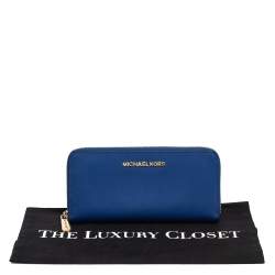 مملوكة مسبقًا Michael Kors Blue Leather Jet Set Travel Zip Around Wallet