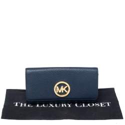 مملوكة مسبقًا Michael Kors Navy Blue Leather Fulton Flap Continental Wallet