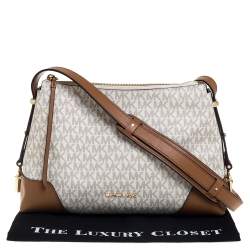 Pre Owned حقيبة كروس مايكل كورس ماسنجر متوسطة جلد و كانفاس مقوى بالشعار أبيض 