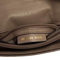 Pre Owned Michael Kors Beige Matelassé Leather Small Sloan Shoulder Bag