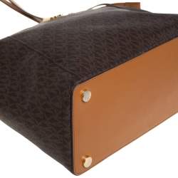 Pre Owned Michael Kors Brown/Tan Signature Coated Canvas and Leather Maddie Tote