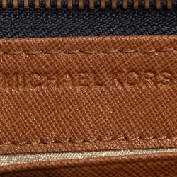 Pre Owned Michael Kors White/Blue Leather Jet Set Zip Around Wallet