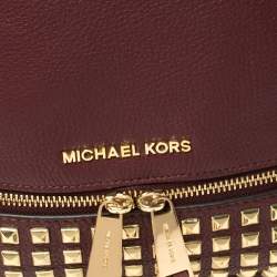 مملوكة مسبقًا Michael Kors Burgundy Leather Small Studded Rhea Backpack