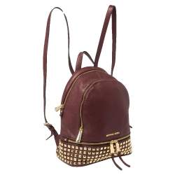 مملوكة مسبقًا Michael Kors Burgundy Leather Small Studded Rhea Backpack