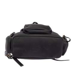 مملوكة مسبقًا حقيبة ظهر مايكل كورس كارغو ابي صغيرة جلد و نايلون أسود 