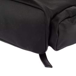 مملوكة مسبقًا حقيبة ظهر مايكل كورس كارغو ابي صغيرة جلد و نايلون أسود 