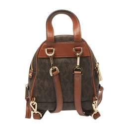 مملوكة مسبقًا حقيبة ظهر مايكل كورس ميني ريا كانفاس مقوي بني بالشعار وجلد