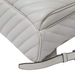 Pre Owned حقيبة ظهر مايكل كورس آبي جلد رصاصي متوسطة 