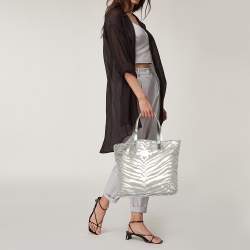 Pre Owned Michael Kors Silver/Beige Canvas And Patent Leather Tote