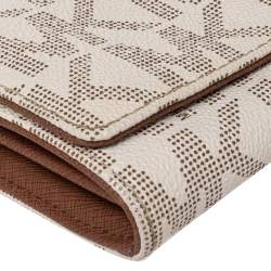 Pre Owned Michael Kors White Signature Canvas Fulton Wallet