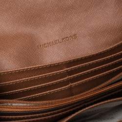 Pre Owned Michael Kors White Signature Canvas Fulton Wallet