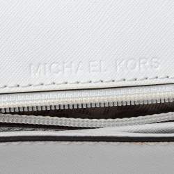 مملوكة مسبقًا Michael Kors White Leather Small Cynthia Shoulder Bag
