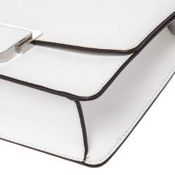 مملوكة مسبقًا Michael Kors White Leather Small Cynthia Shoulder Bag