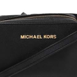 Pre Owned Michael Kors Black Leather Mini Jet Set Crossbody Bag