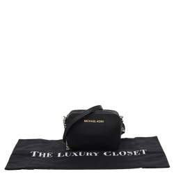 Pre Owned Michael Kors Black Leather Mini Jet Set Crossbody Bag