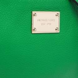 Pre Owned Michael Kors Green Leather Jet Set Crossbody Bag