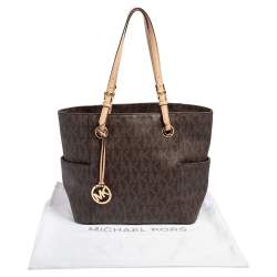 Pre Owned حقيبة يد توتس مايكل مايكل كورس جيت سيت جلد و كانفاس مقوى بني بالشعار