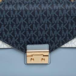 Pre Owned Michael Kors Blue/White Signature Coated Canvas and Leather Kinsley Top Handle Bag