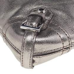 Pre Owned حقيبة معصم كلاتش مايكل كورس ميتالك جلد فالون فضى ميتالك 