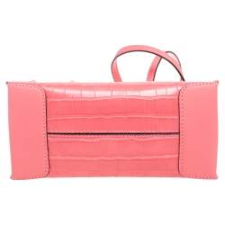 مملوكة مسبقًا حقيبة يد توتس مايكل كورس ميرسر جلد نقشة التمساح برتقالي زهري