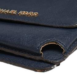 Pre Owned محفظة مايكل كورس جت ست ترافل متعددة الإستخدامات جلد أزرق