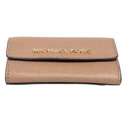 Pre Owned Michael Kors Beige Saffinao Leather Jet Set Travel Card Case
